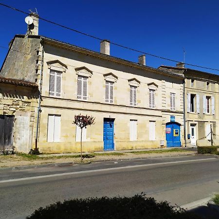 Celine Et Jose Apartment Cubzac-les-Ponts Екстериор снимка