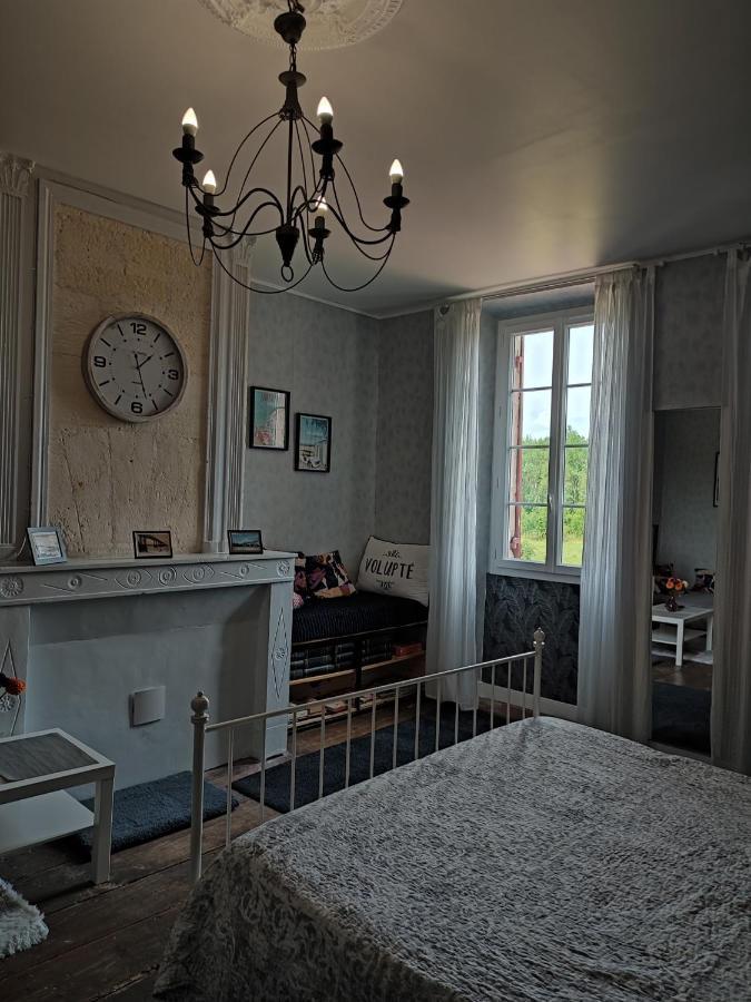Celine Et Jose Apartment Cubzac-les-Ponts Екстериор снимка