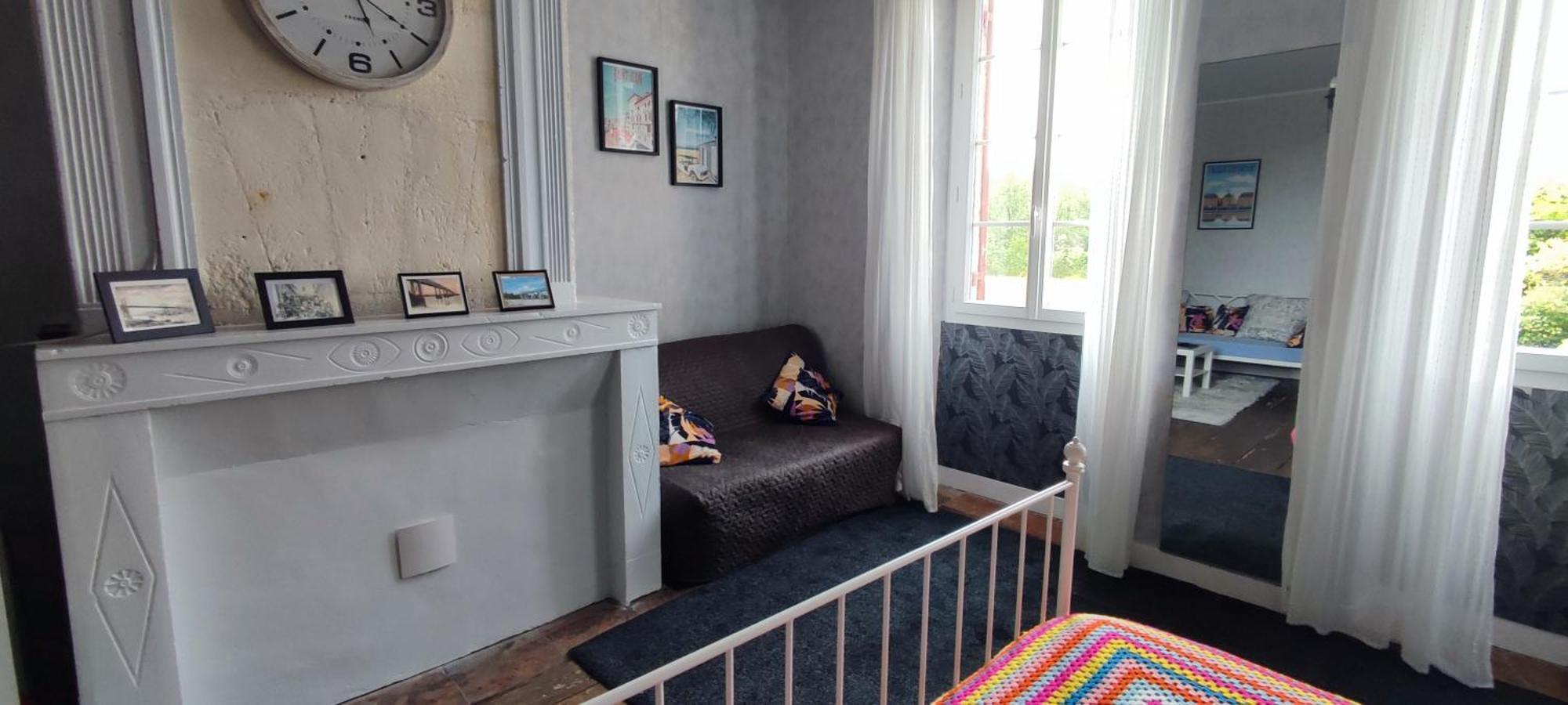 Celine Et Jose Apartment Cubzac-les-Ponts Екстериор снимка